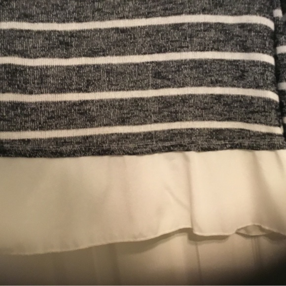 NWT SJS Layered Sweater Long Sleeve Top- Runs Small - Picture 3 of 6
